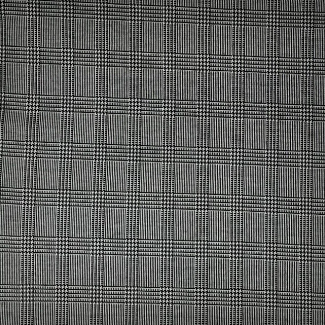 BLACK/OFF WHITE- YARN DYED KNIT